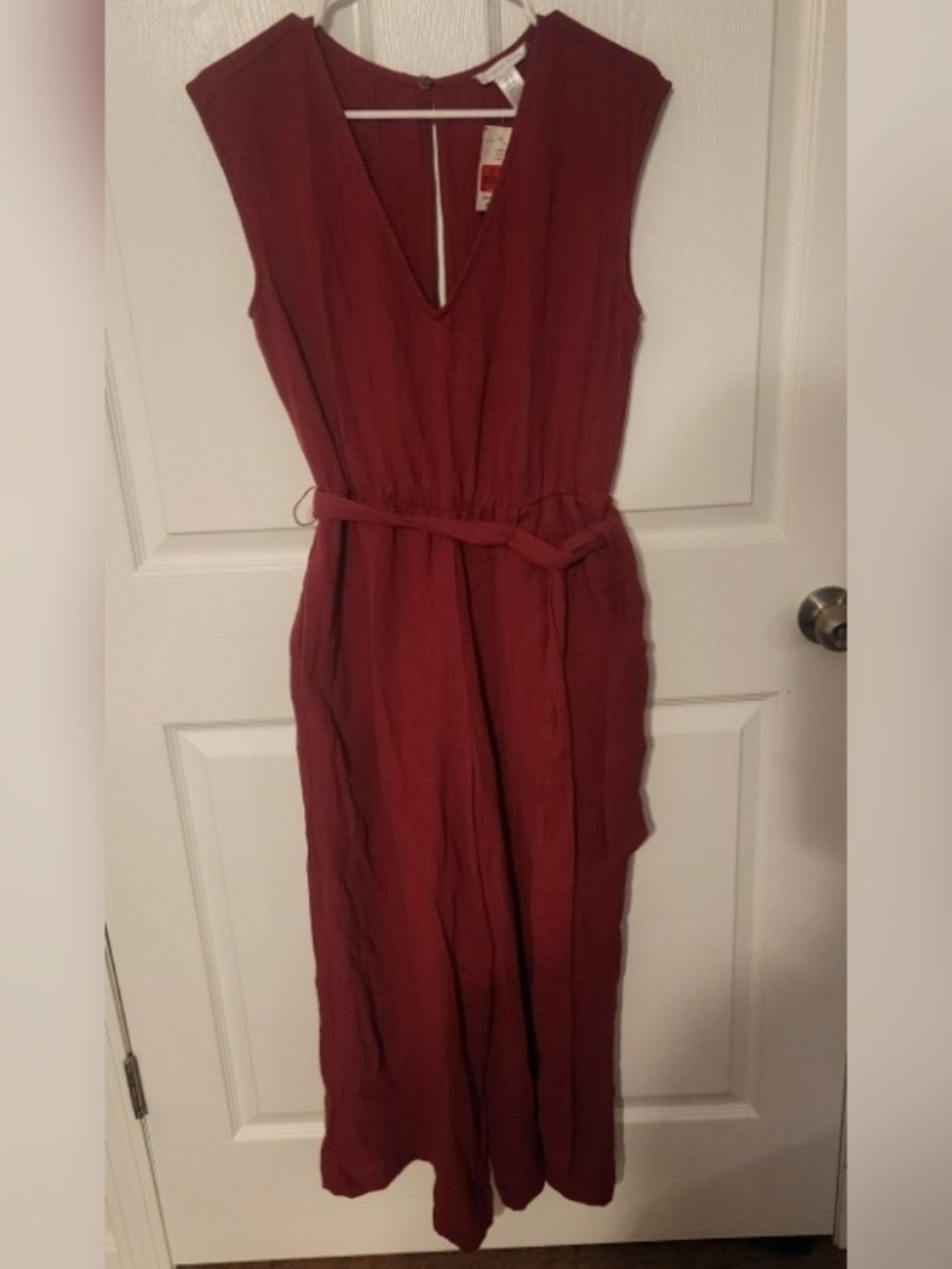 London Times Sleeveless V-Neck Romper in Burgundy